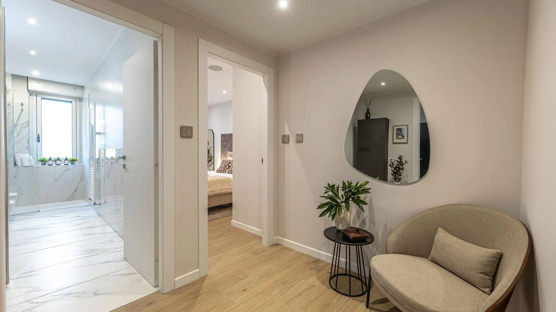 Luxury 2 Bedroom Apartment In Central Milão Itália