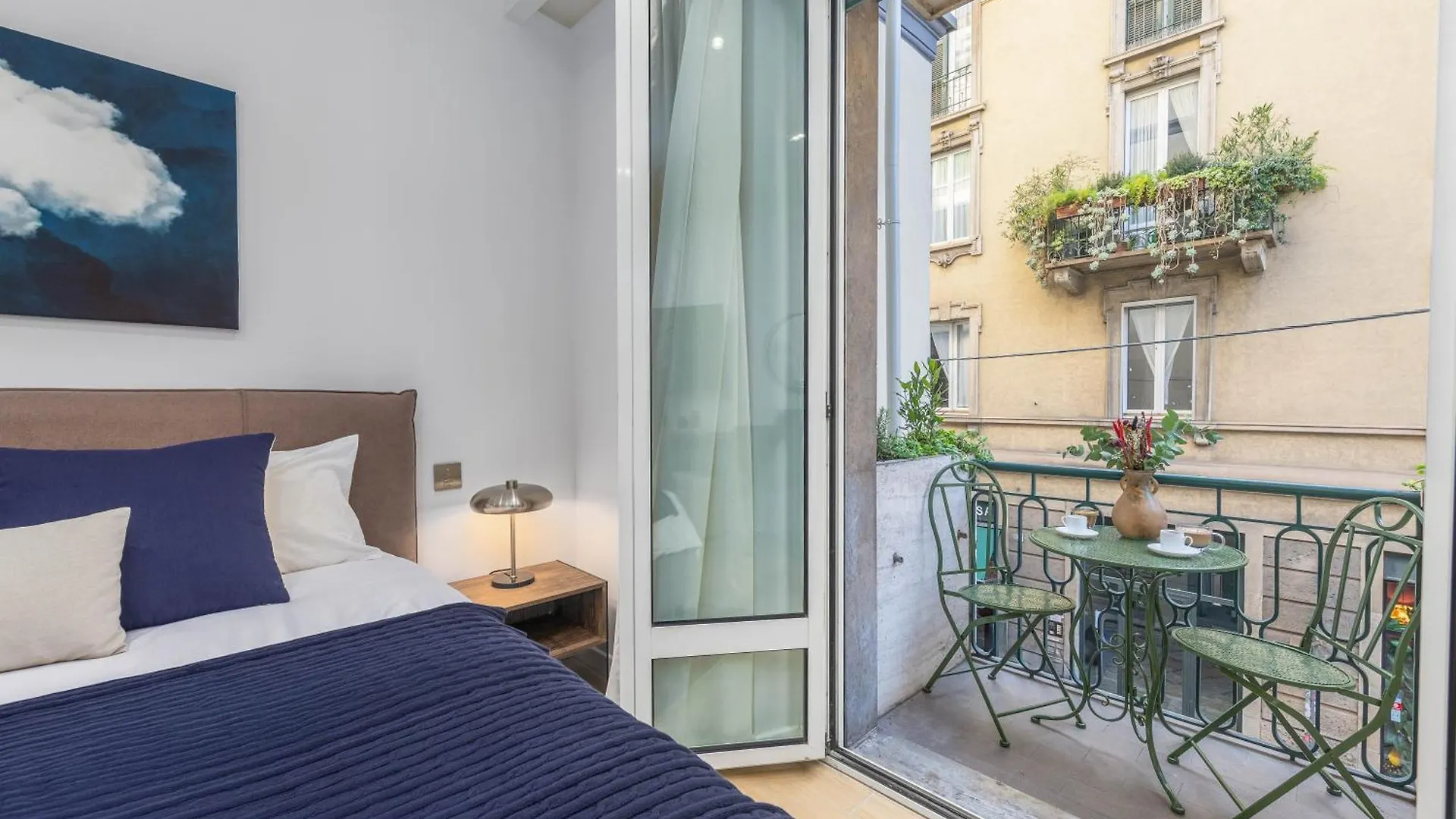 Luxury 2 Bedroom Apartment In Central Milão